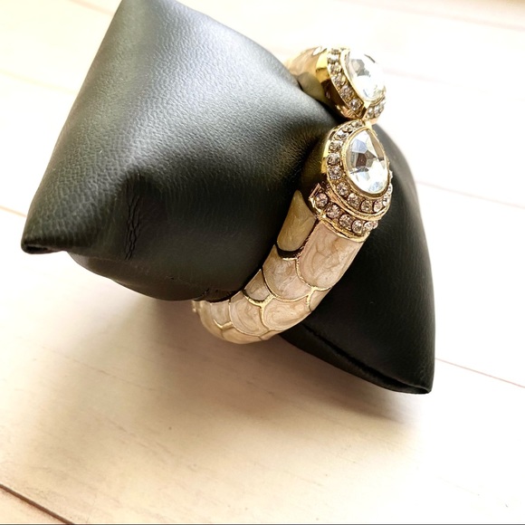 Bangle  bracelet - Picture 6 of 7